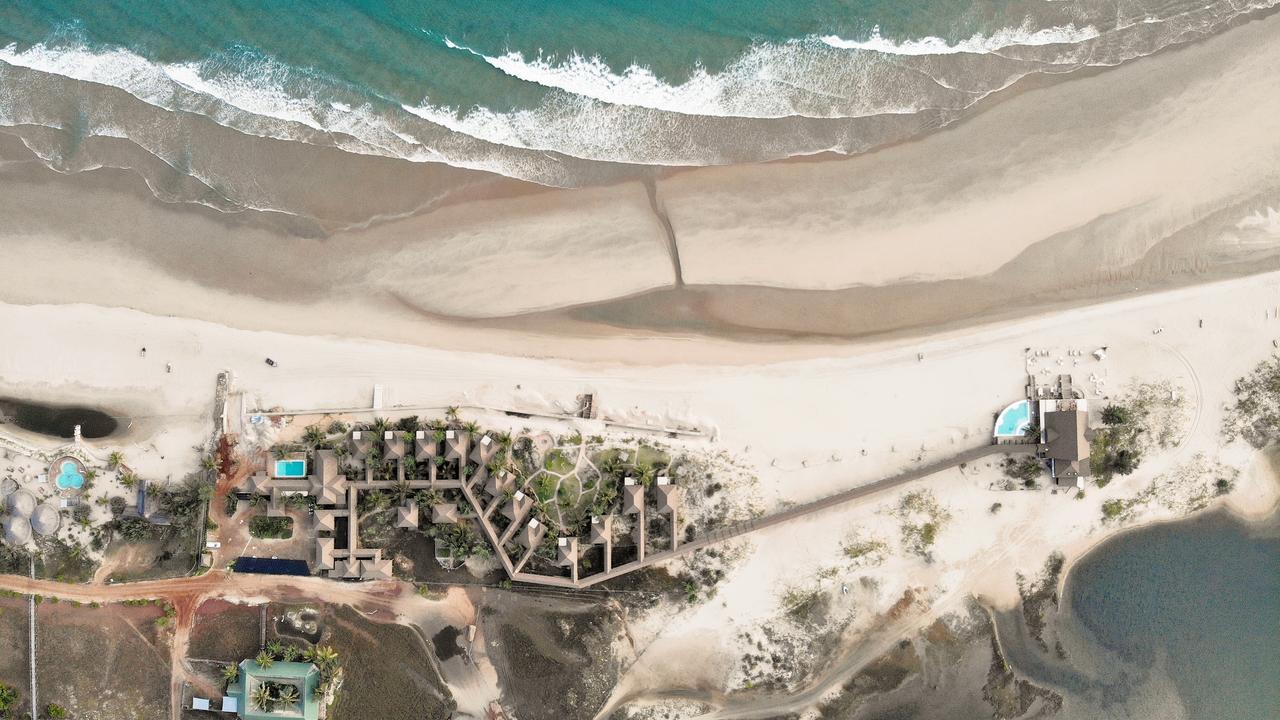 Sentidos Beach Retreat Miramar Bagian luar foto